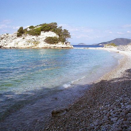 Poseidon Kokkari Hotel エクステリア 写真
